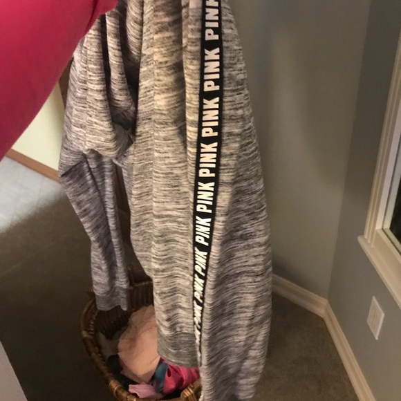 Pink jacket - Picture 3 of 3